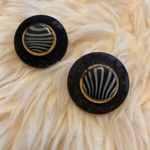 Vintage 80s Black Clip On Earrings